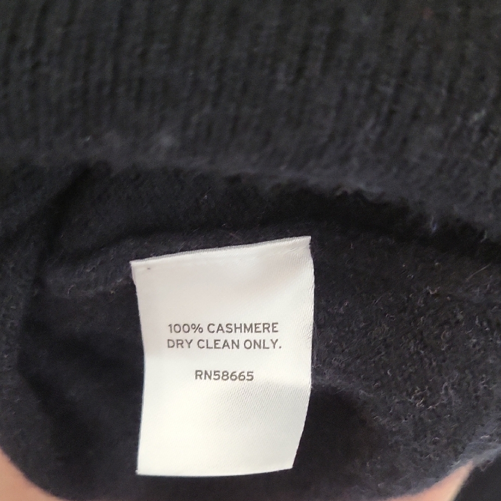 Cashmere Nordstrom Classic Black Knit - Picture 12 of 12